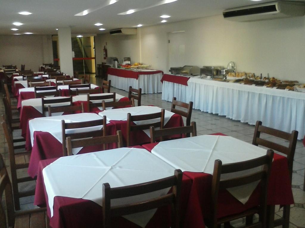 Thanharu Praia Hotel Аншиета Экстерьер фото