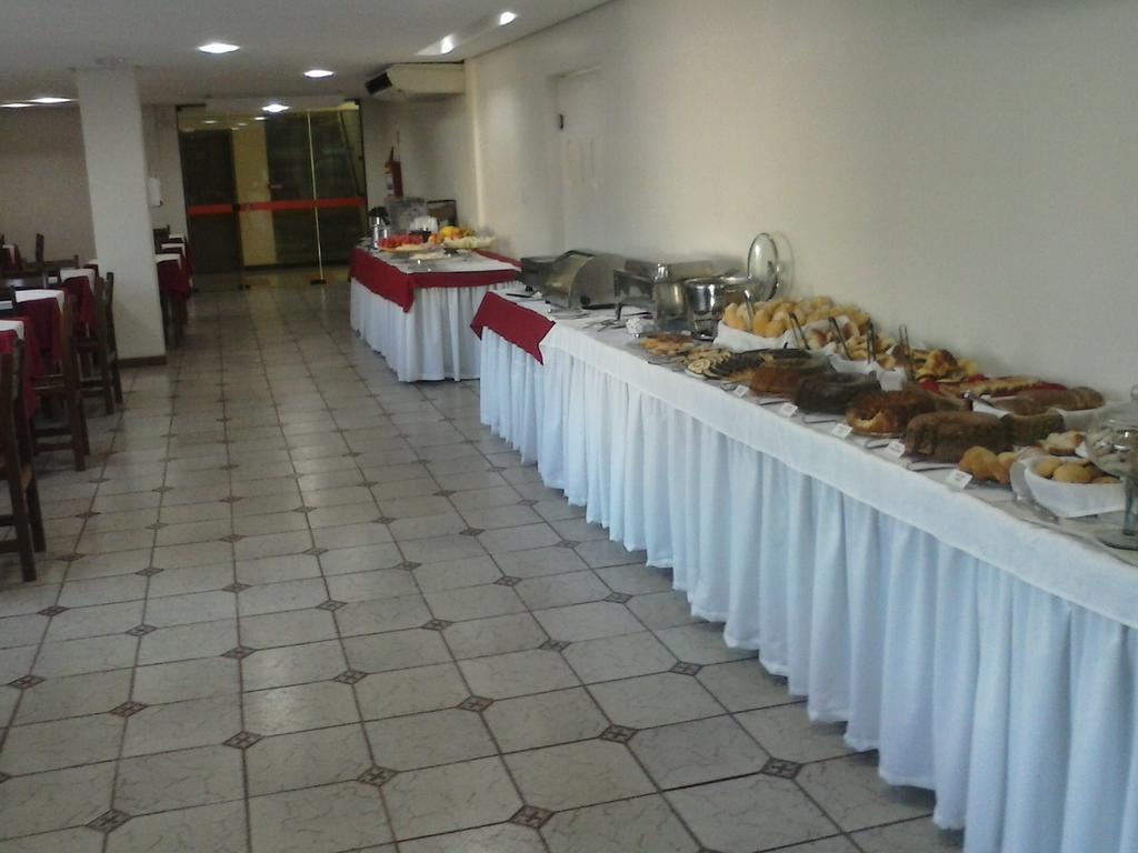 Thanharu Praia Hotel Аншиета Экстерьер фото