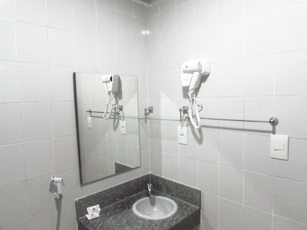 Thanharu Praia Hotel Аншиета Номер фото